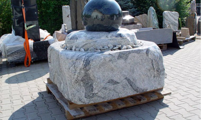 Kugelbrunnen Granit Mit Led Licht 762X456 1