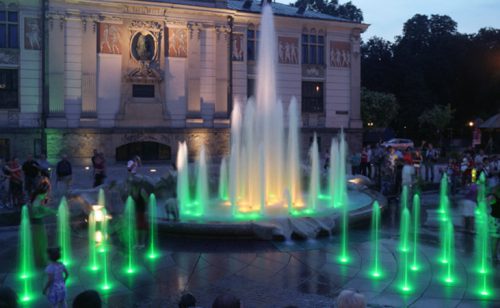 Tuis-water kenmerke-spring-straal-fontein-multimedia-fontein